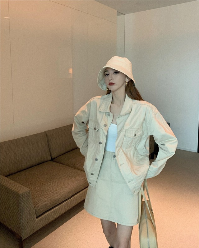 ショートコート スプリングジャケット スタンダードスタイルルーズトップス レトロ 春物 ブラックストロベリース88049042772