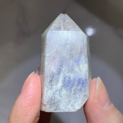 ムーンストーンタワー＊天然石ポイント＊天然石インテリア＊置き物＊T31