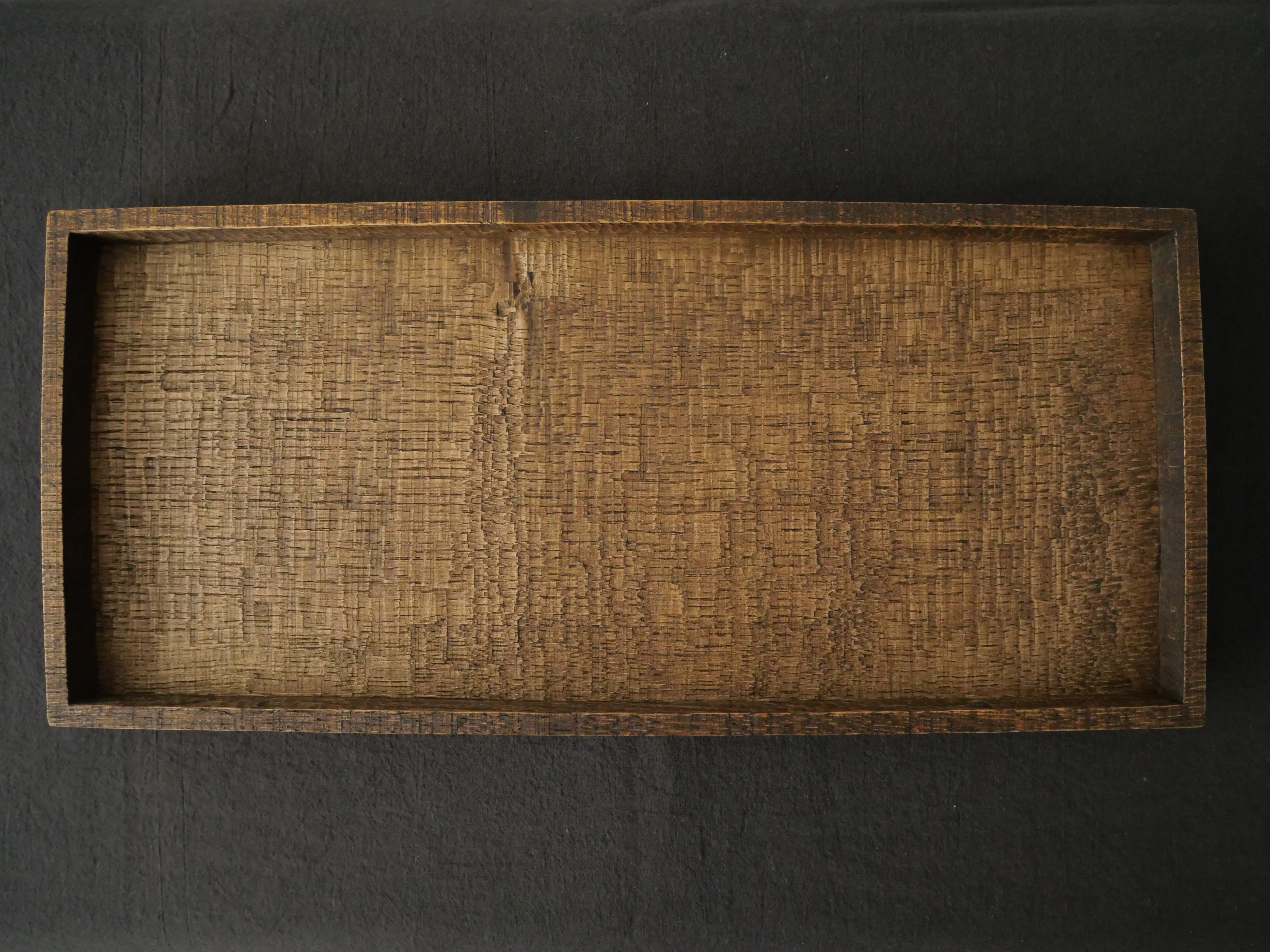 豊田豪史 / 58. 角盆(漆)