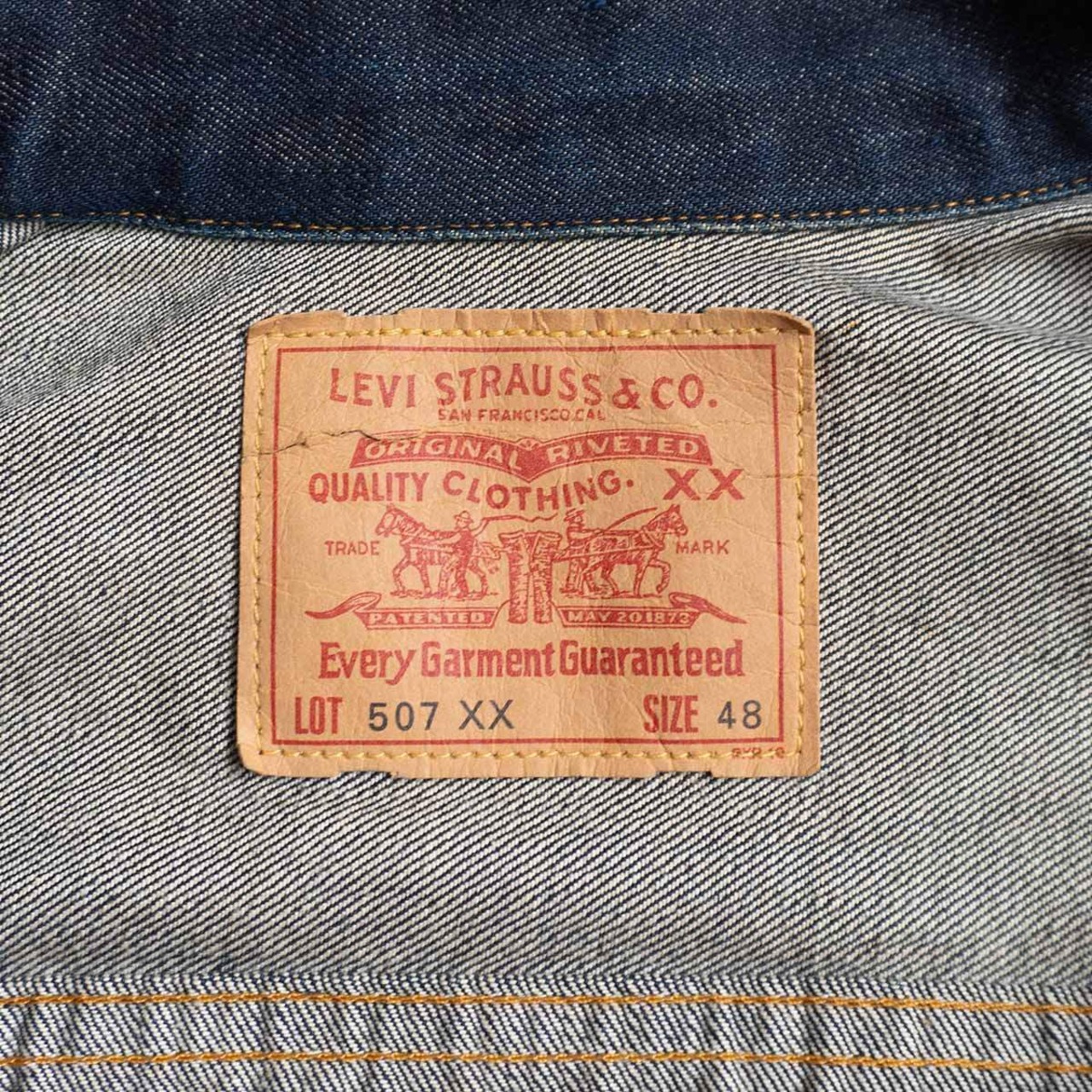 バレンシア製/濃紺】 LEVI 