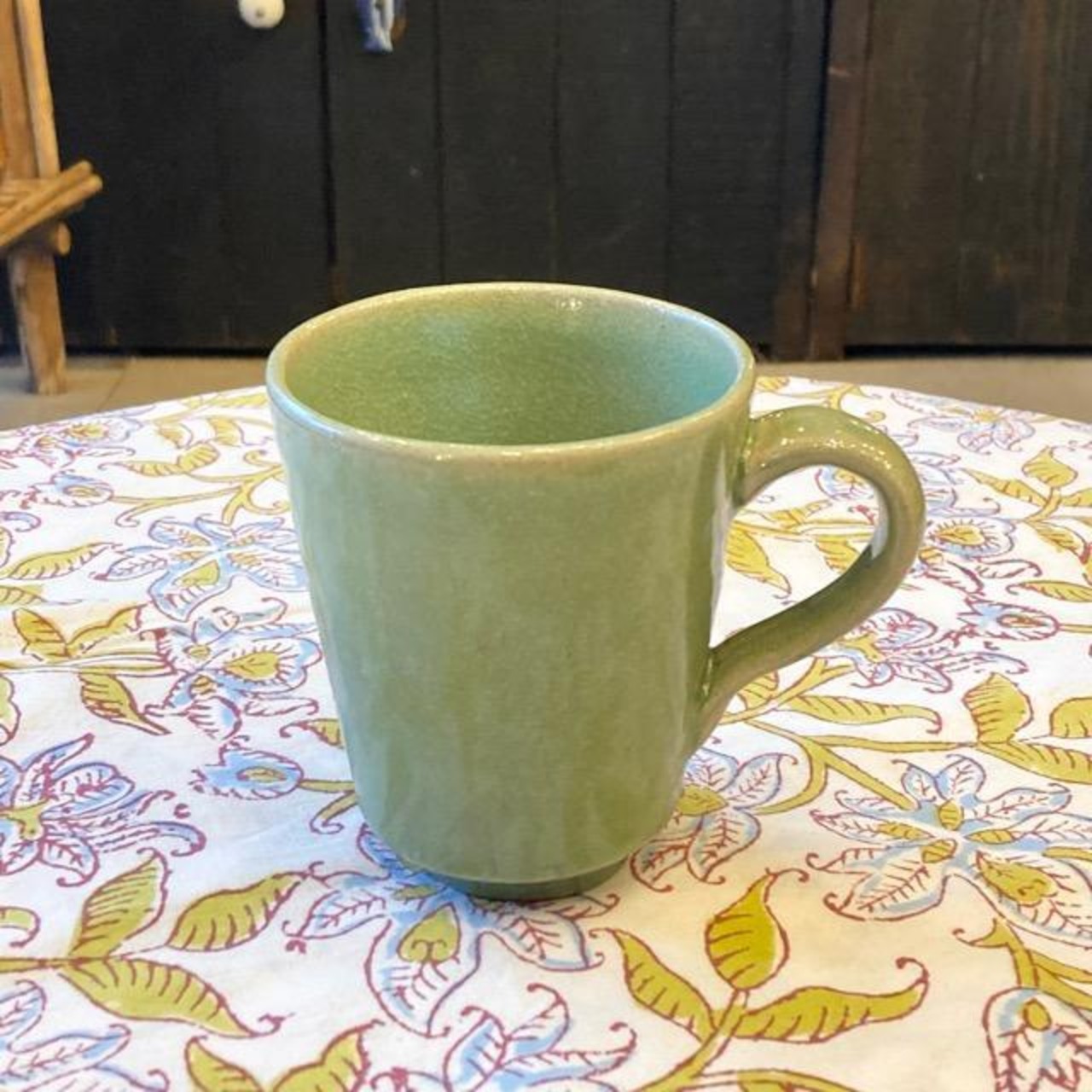 タイ　セラドン焼　マグカップ　タイ料理　アジアン料理　民芸品　翡翠　コーヒー　紅茶