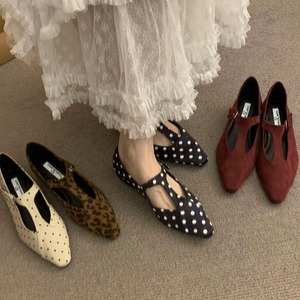 T-strap pointed toe flats 2litr05729