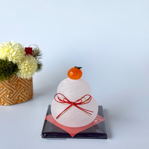 極楽寺がらす工房　ガラスの鏡餅L【黒台付き】