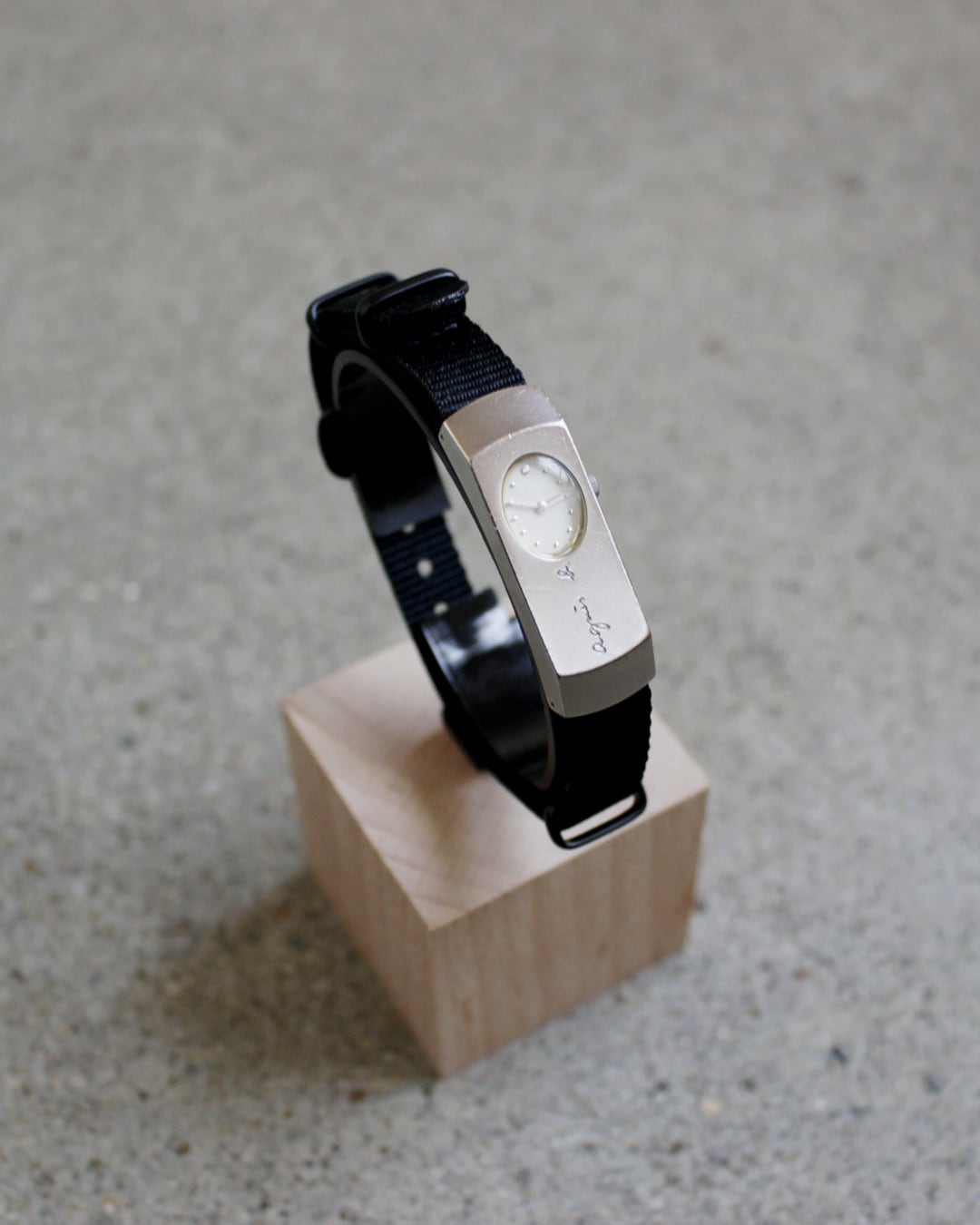 VINTAGE | agnes b. | Bracelet Watch NATO Strap