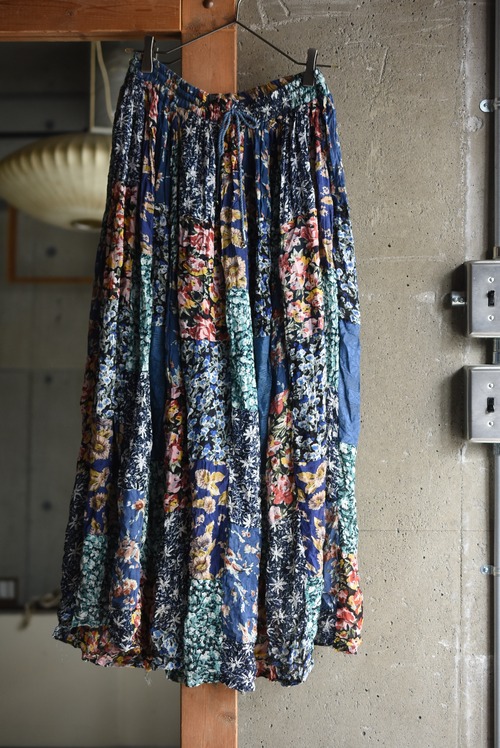 OK／80's vintage India rayon patchwork skirt.