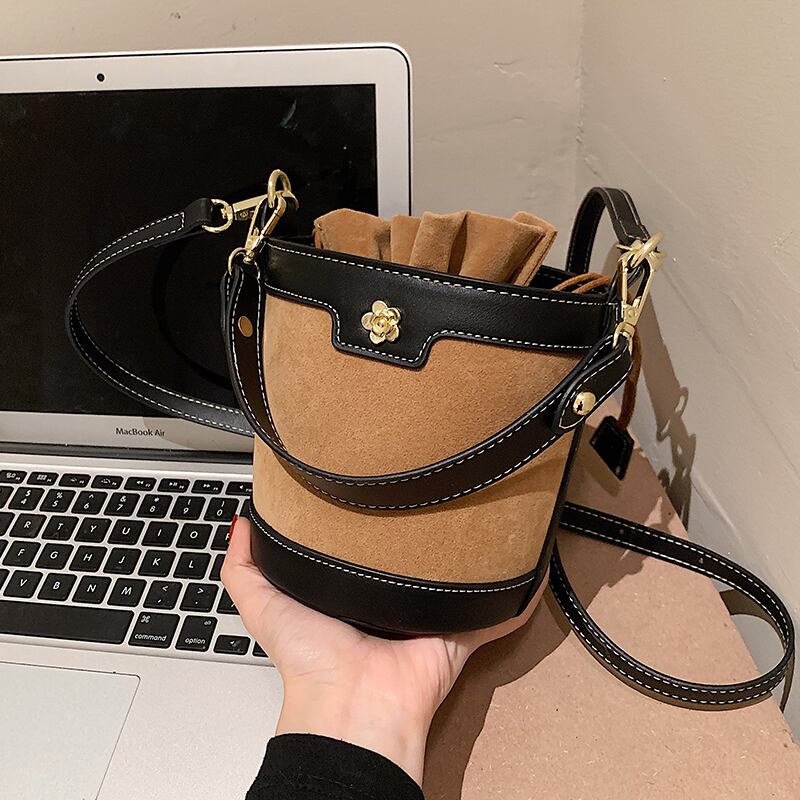 オータムスタンダード レトロ 秋物 メッセンジャーバッグ 手作りハンドバック93962879539