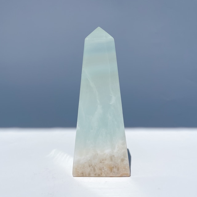 カリビアンブルーカルサイト(クリアタイプ) タワー13◇Caribbian Blue Calcite◇天然石・鉱物・パワーストーン