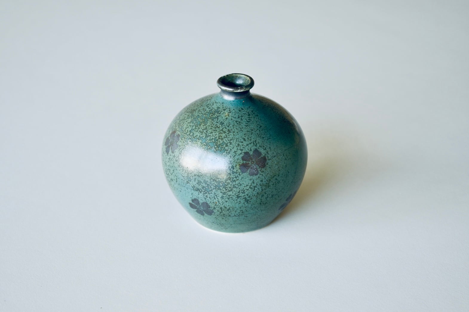 Arabia Ceramic Vase(Anonymous)