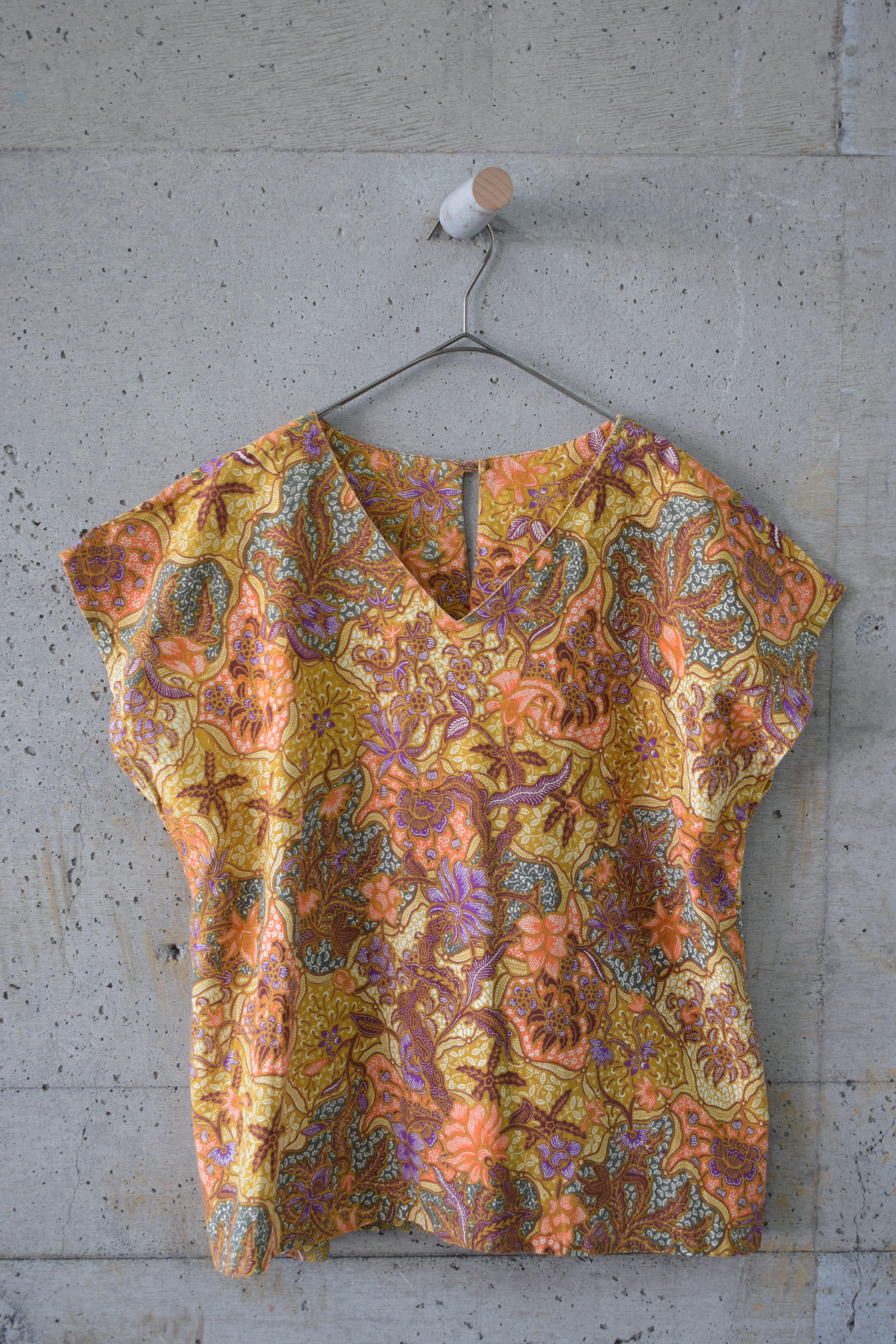 Batik blouse