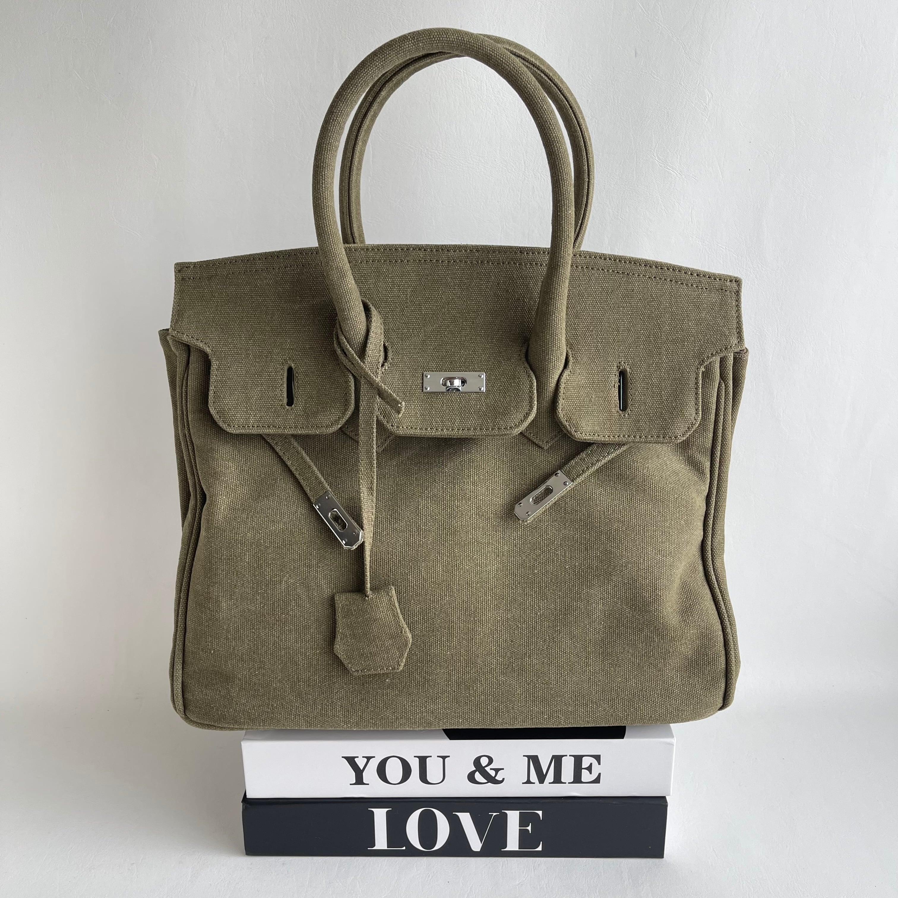 meong blue メオンブルー KANAGU Army BAG ハンドバッグ 予約販売】KANAGU Army BAG / Heart & cord charm | meong blue