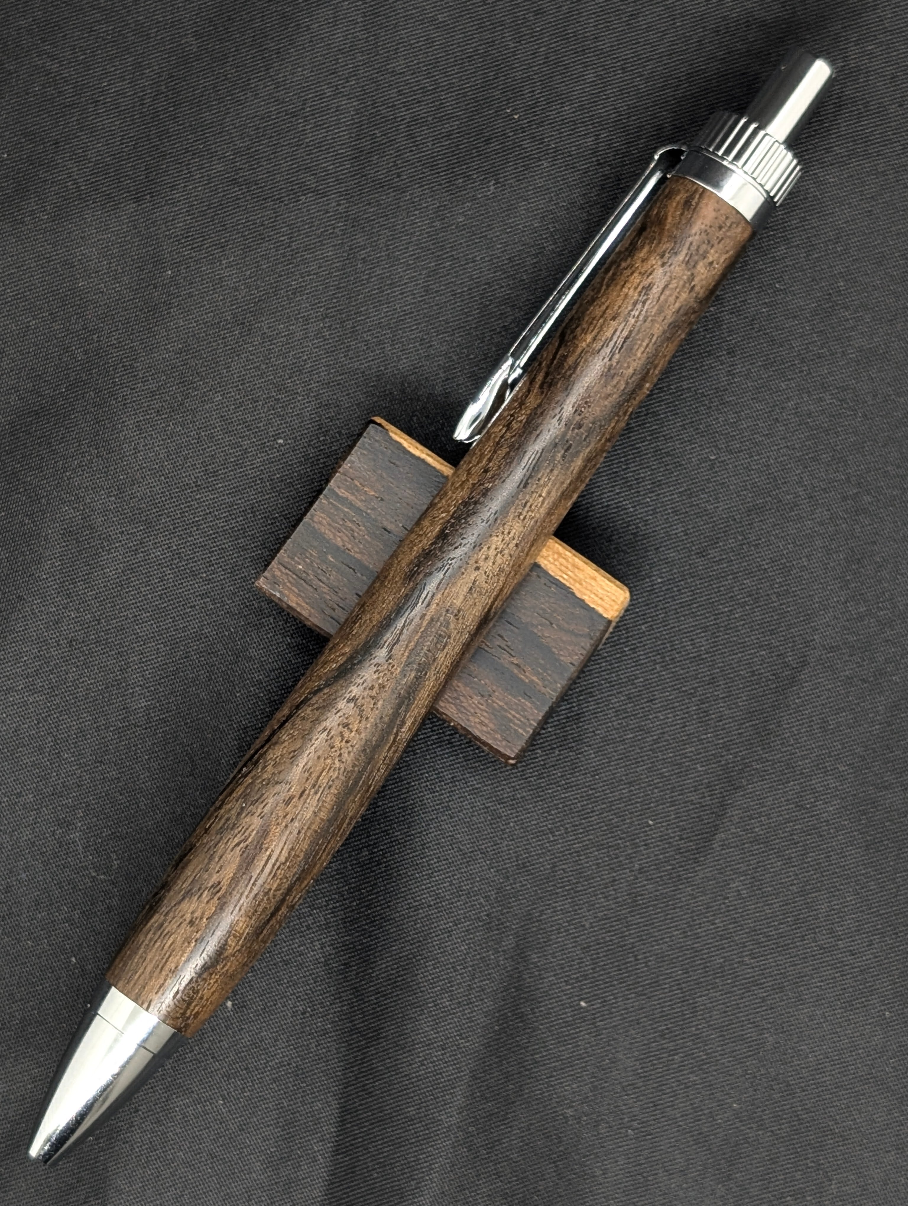 工房雨魚 Wood Craft Amago