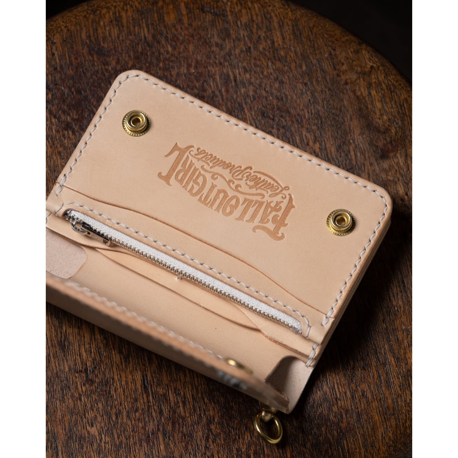 M-TRUCKER T-5 Bi-Fold Natural | FALL OUT GIRL