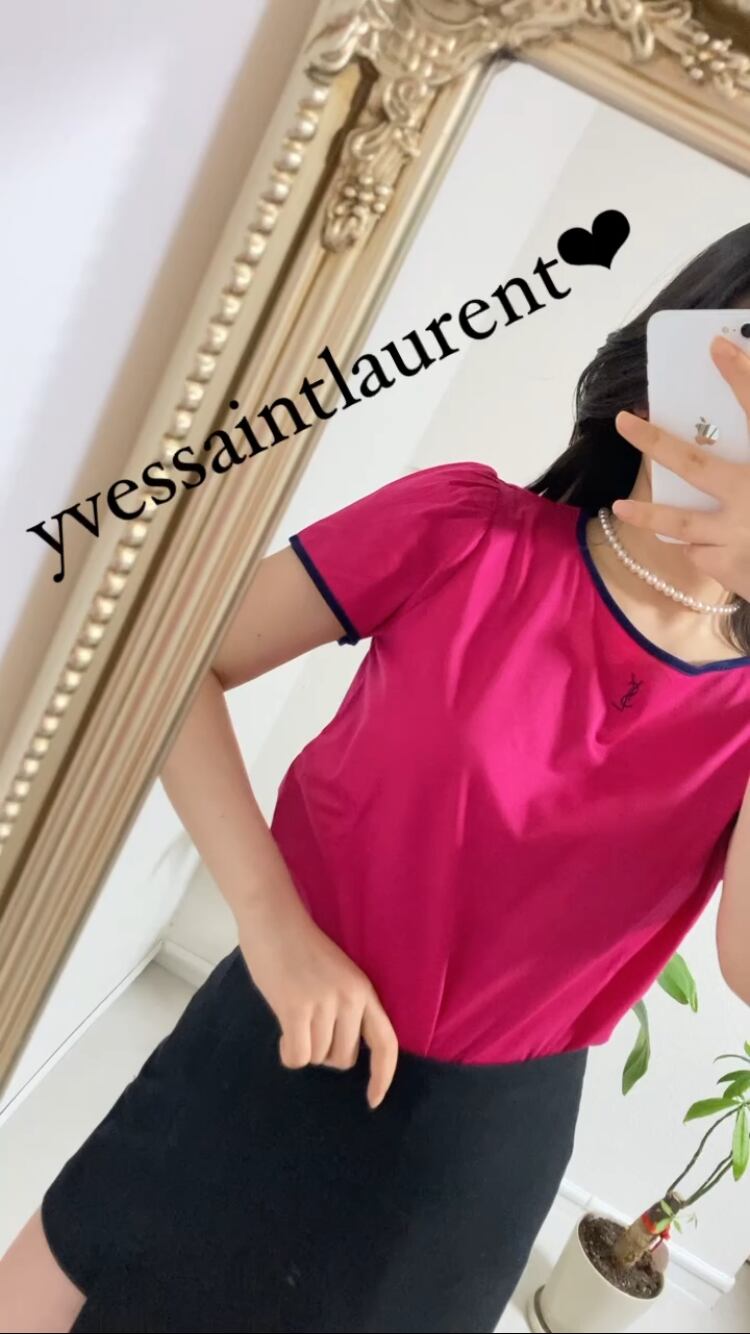 Yves 美品 イヴサンローラン ビックピンプリント Tシャツ レディース