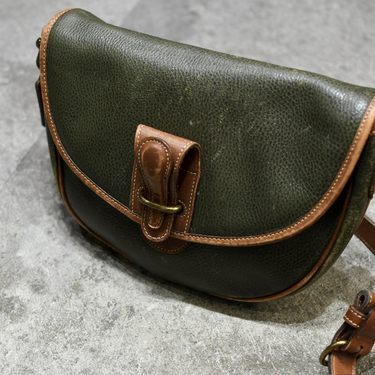 old coach dark green leather shoulder bag