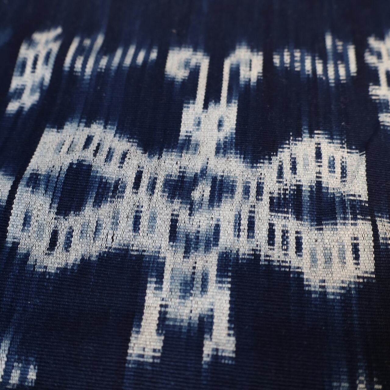 IKAT スンバ島 オールドイカット | 猫とイチオクノホシ