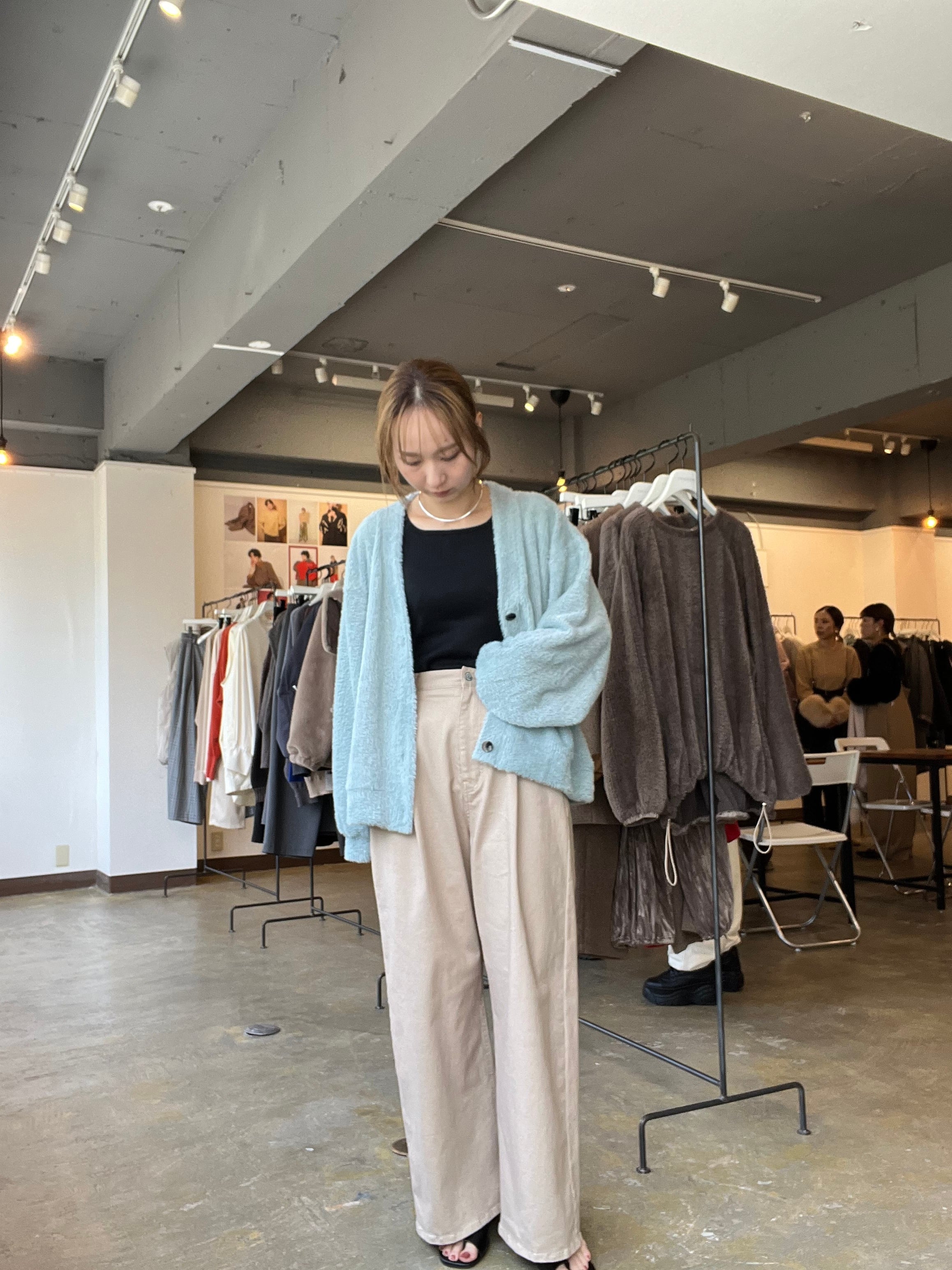 【CHIGNON】ハイウエストチノパンツ　3245-288BT