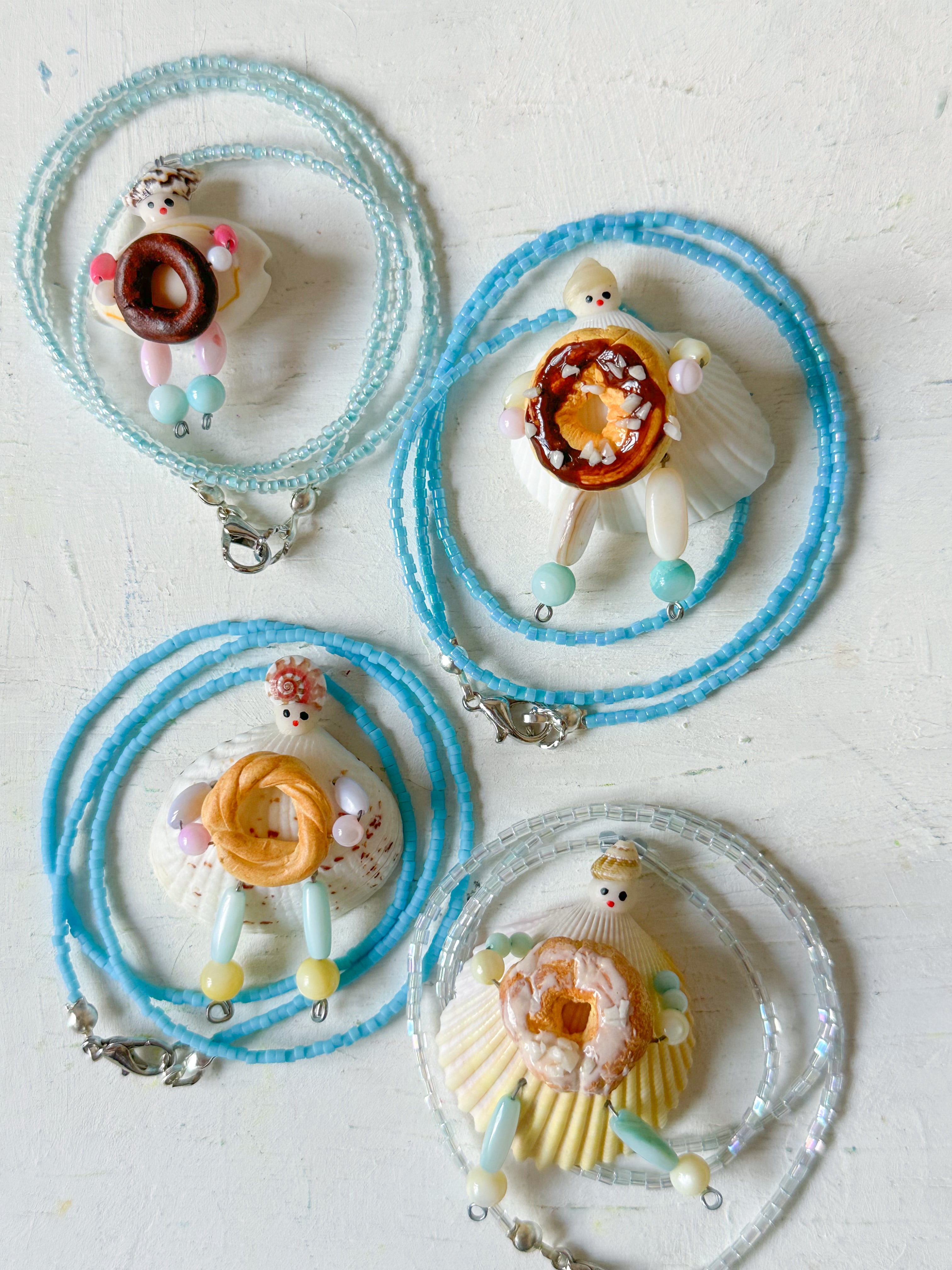 貝殻こけしペンダントネックレス・チョコドーナツ | 貝殻こけし舎