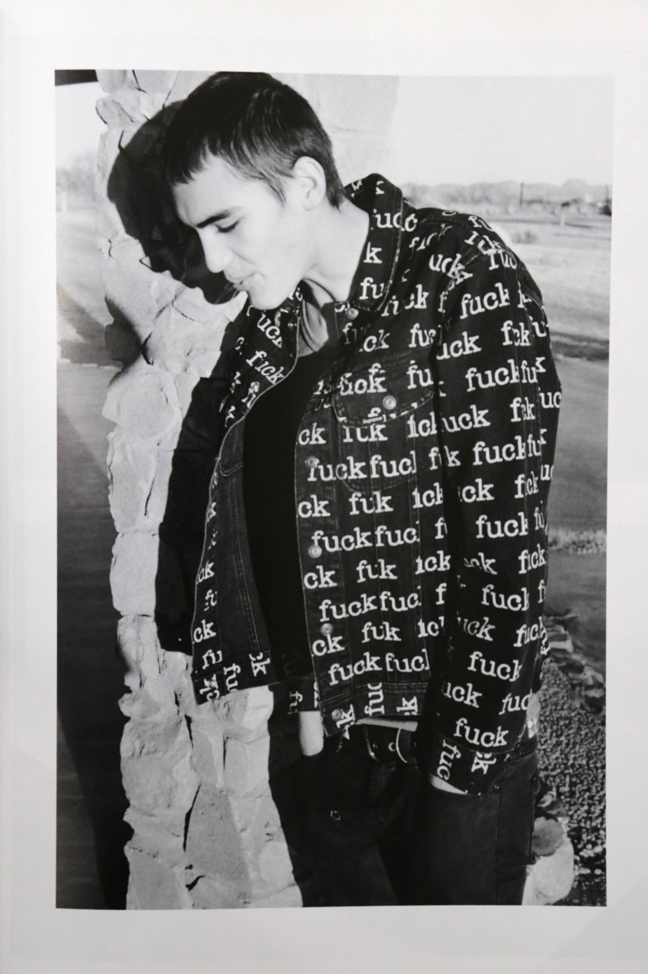 HUgE No.100 April. 2013 "Larry CLARK"