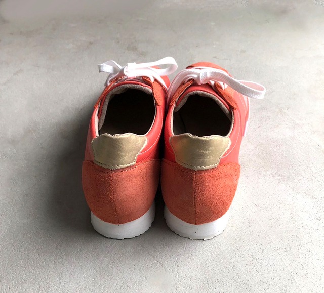 【完全受注生産】クラシックなデザインと本革の上質感！EMAのスニーカー/フラミンゴピンク×スエード