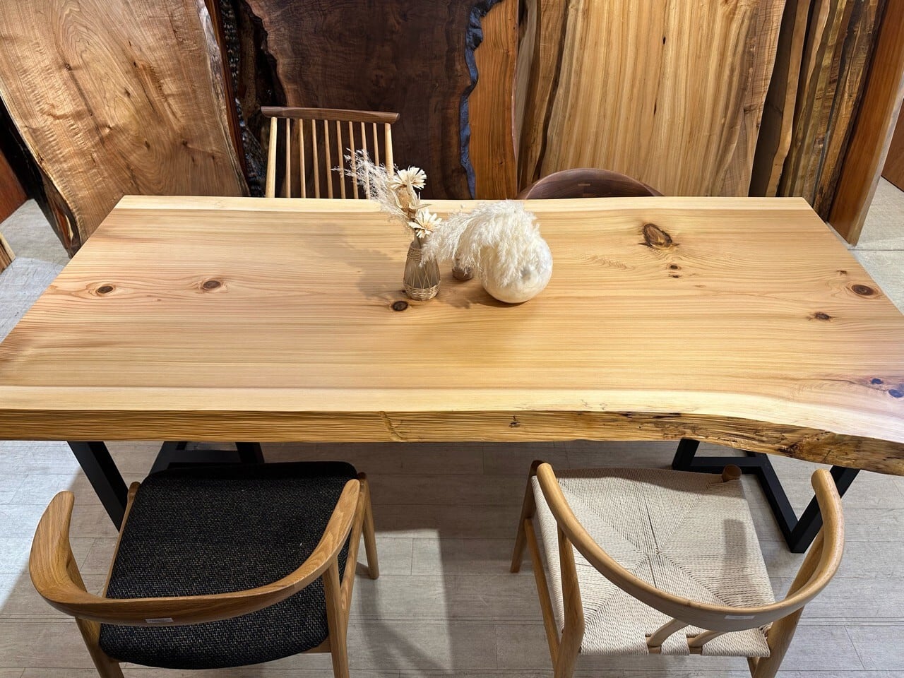 杉（スギ）_2040×870-980×70_横浜元町店_テーブル天板/一枚板 252530