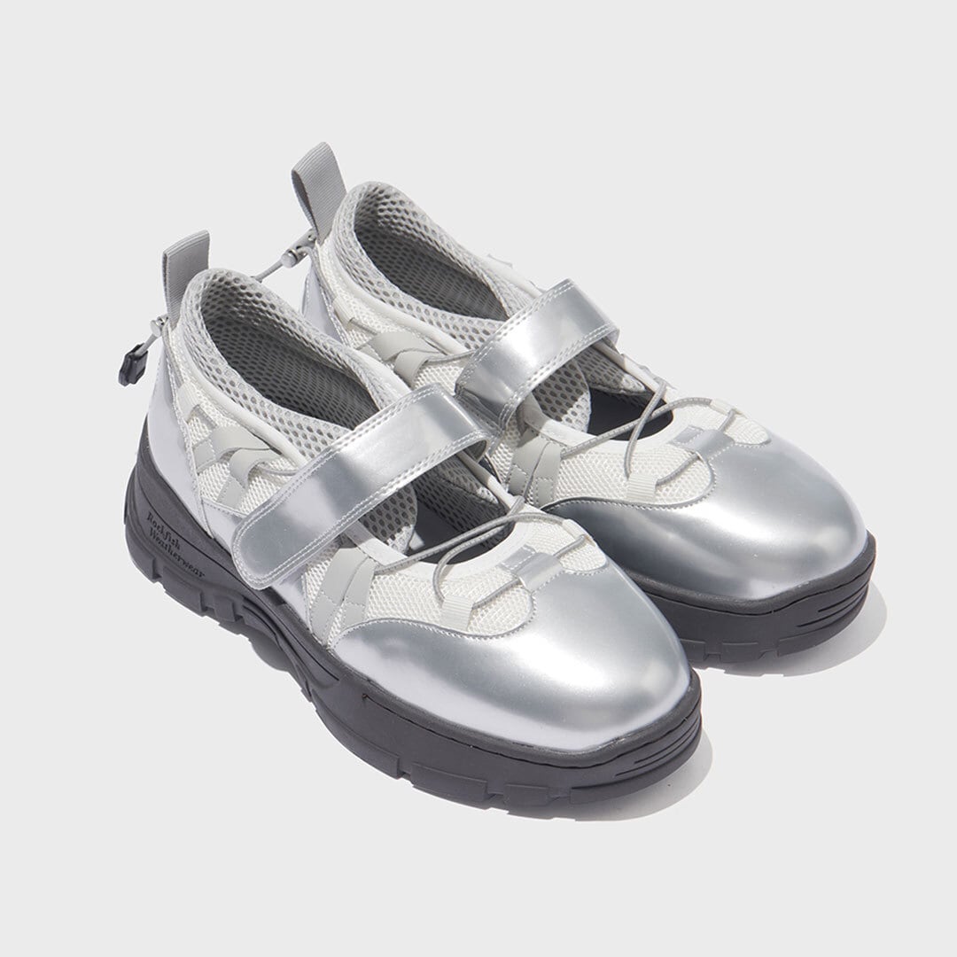 新品MAISON EUREKA ホワイトロッキンホース スリングバックシューズ