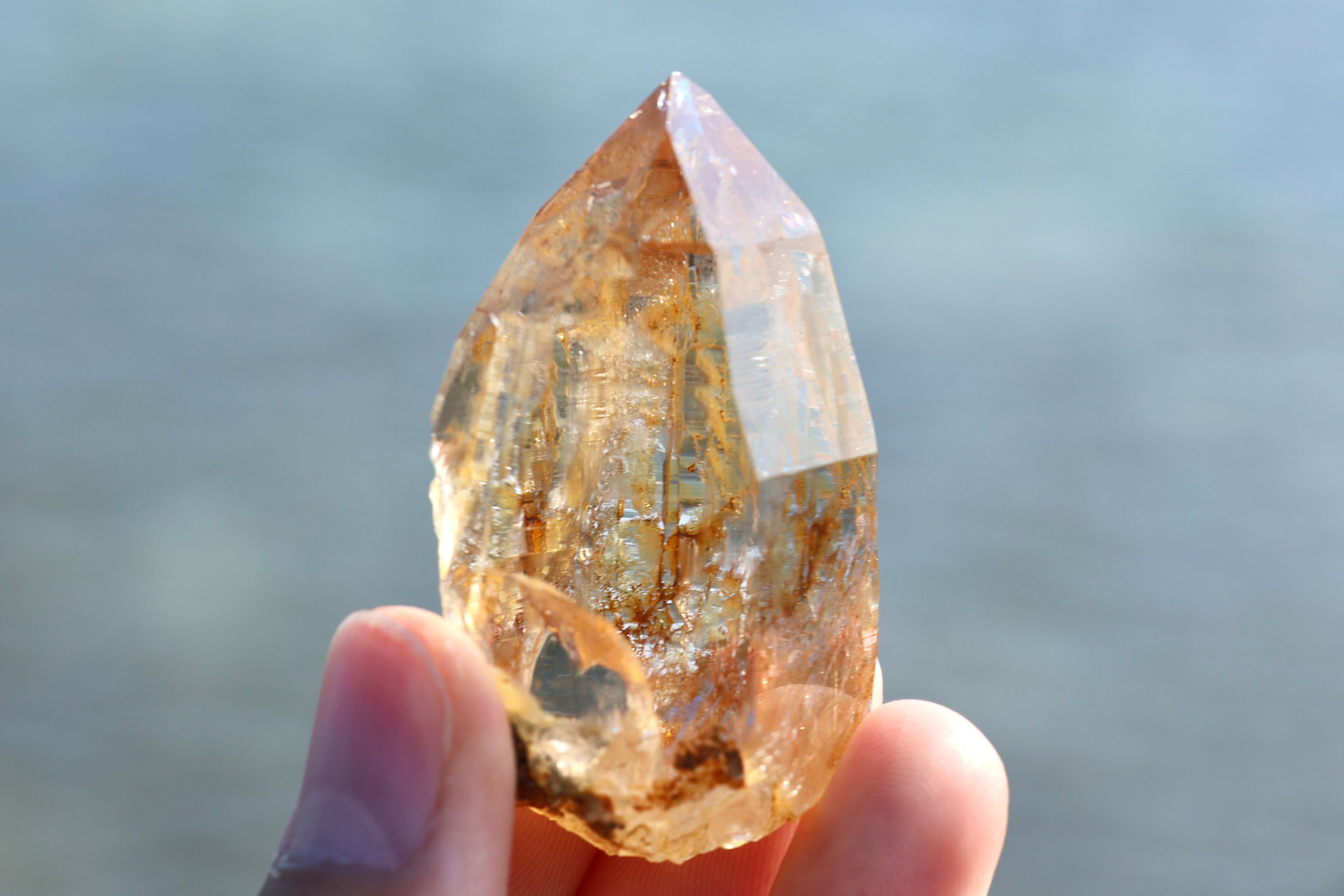 ネーパル・ガネーシュ・ヒマール水晶×あなただけのチャクラ診断付 ヒマラヤ水晶 ガネーシュヒマール産 | 石垣島の夜光貝アクセサリーと