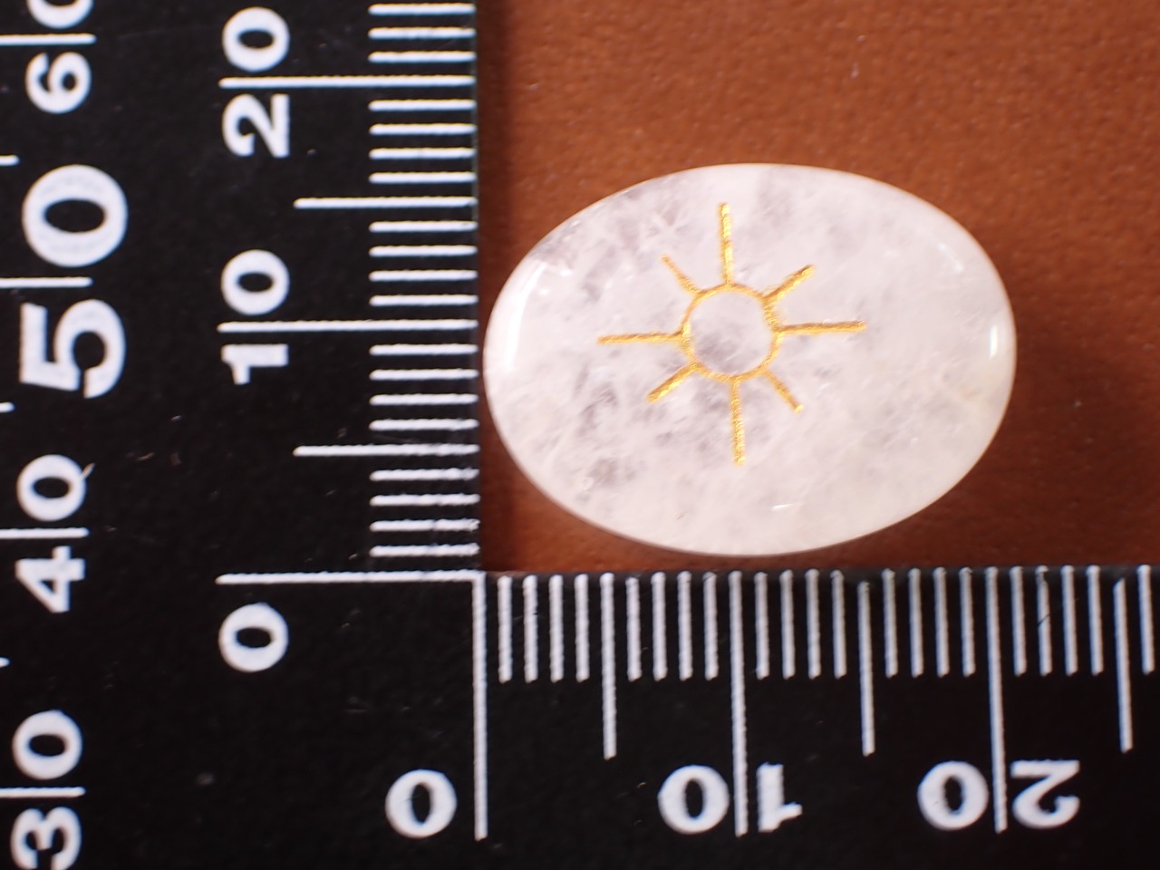 【定期便利用者様限定】ルーン文字入り　クリスタル　 [D1-38]