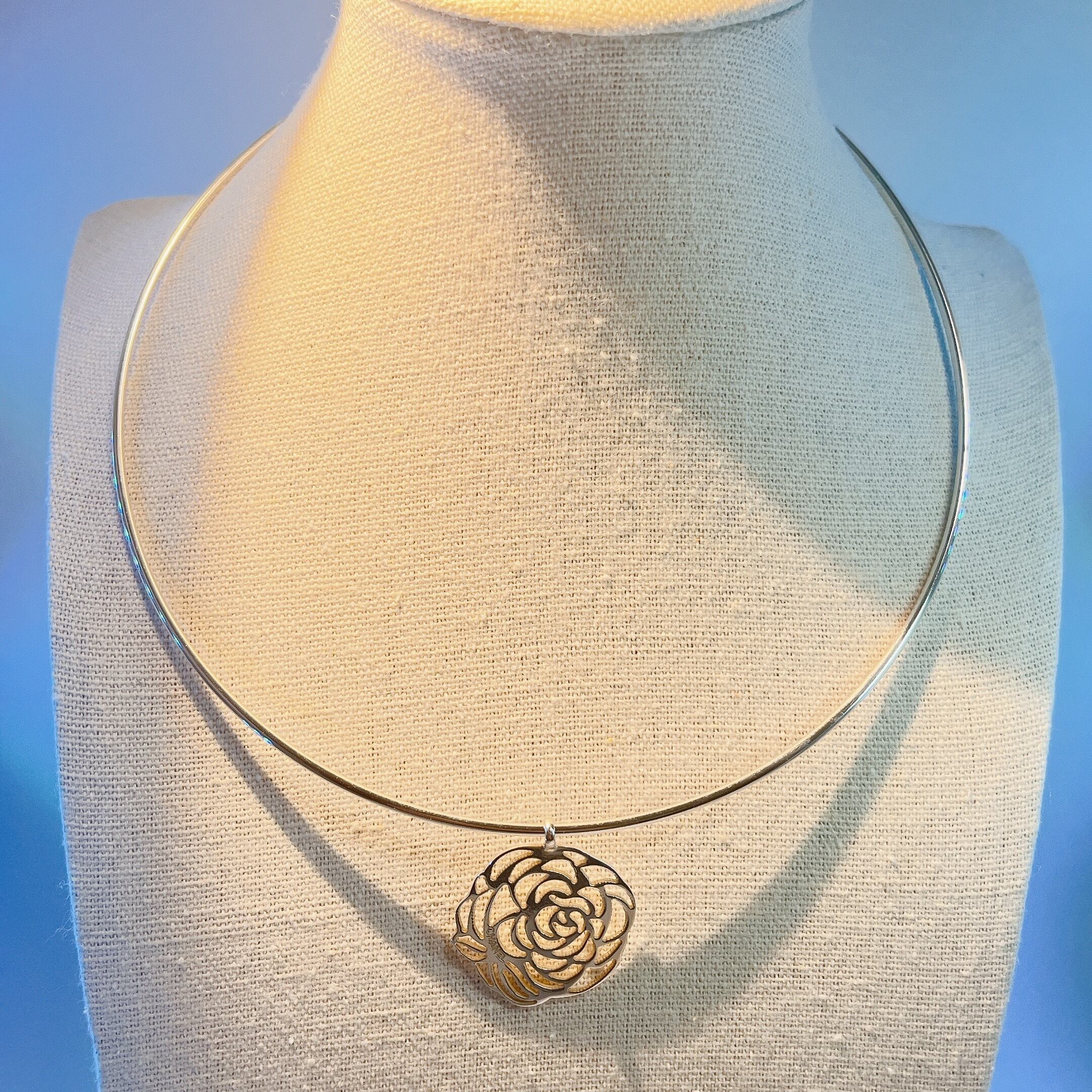 シャネル カメリア チョーカー 925 【公式通販】