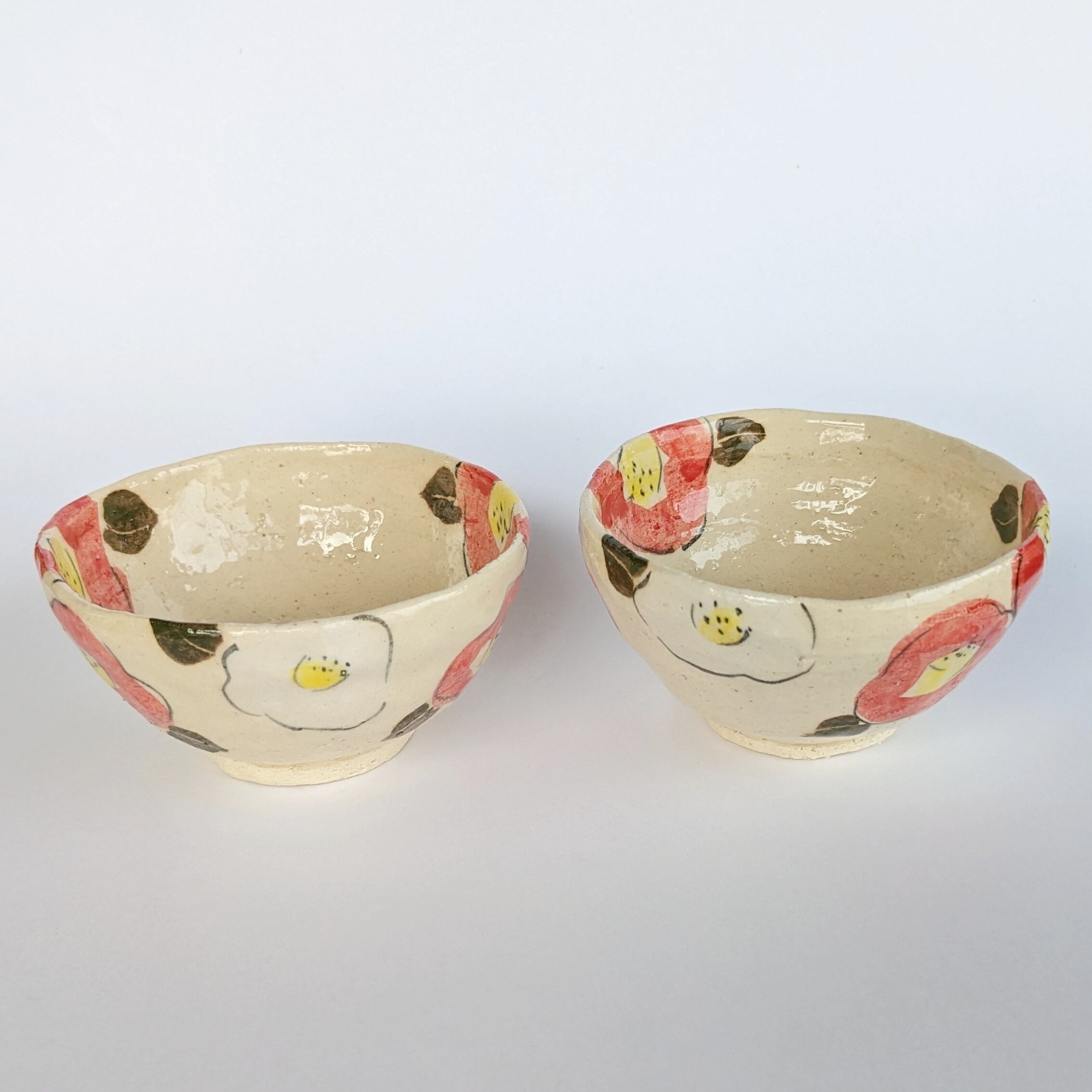 ☆即納可能☆ ご飯茶碗 椿の花 手びねり 小さめ | しののめラボ