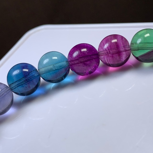 ー極ー 濃厚な色合い極上フローライトブレスレット