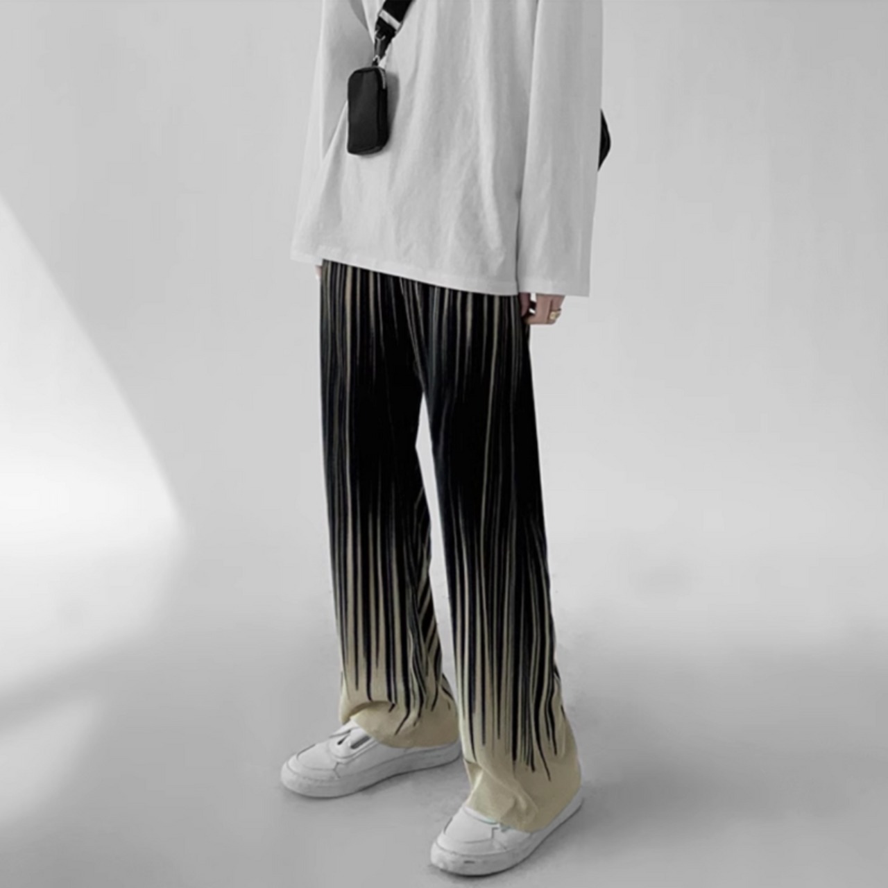 プリーツモードプリントストレートパンツ　0643