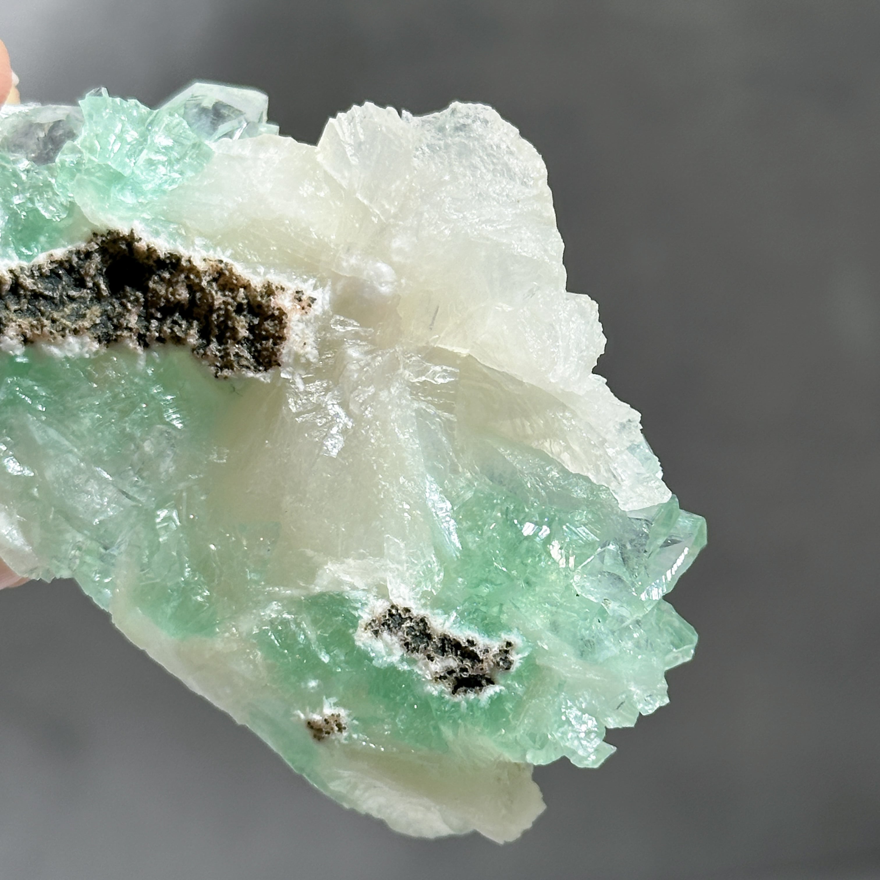 グリーンアポフィライト＆スティルバイト 76◇ Green Apophyllite