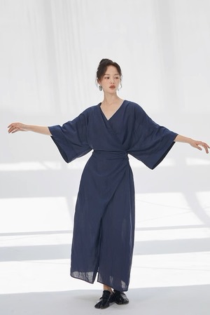 秋苧/Karamushi ネイビーブルー ワンピース 古代漢服 シンプル 無地