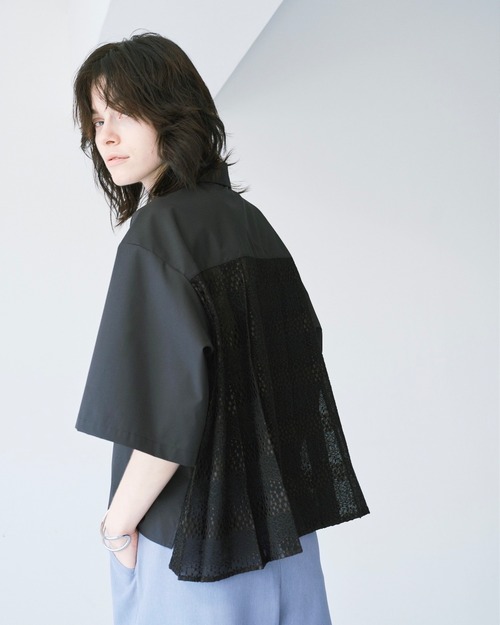 PANORMO/back pleats shirts