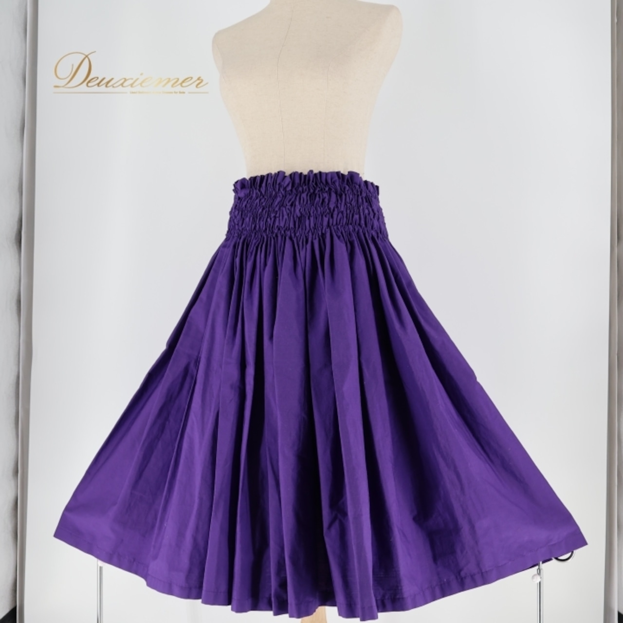 フラダンス 衣装 パウスカート ハレハワイイ パープル系 日本製 無地 シングル シンプル 深い紫 かわいい 華やか 鮮やか 明るい ハワイアン アロハ フラ ダンス レッスン 練習 スカート コスチューム おしゃれ スポーツ おすすめ