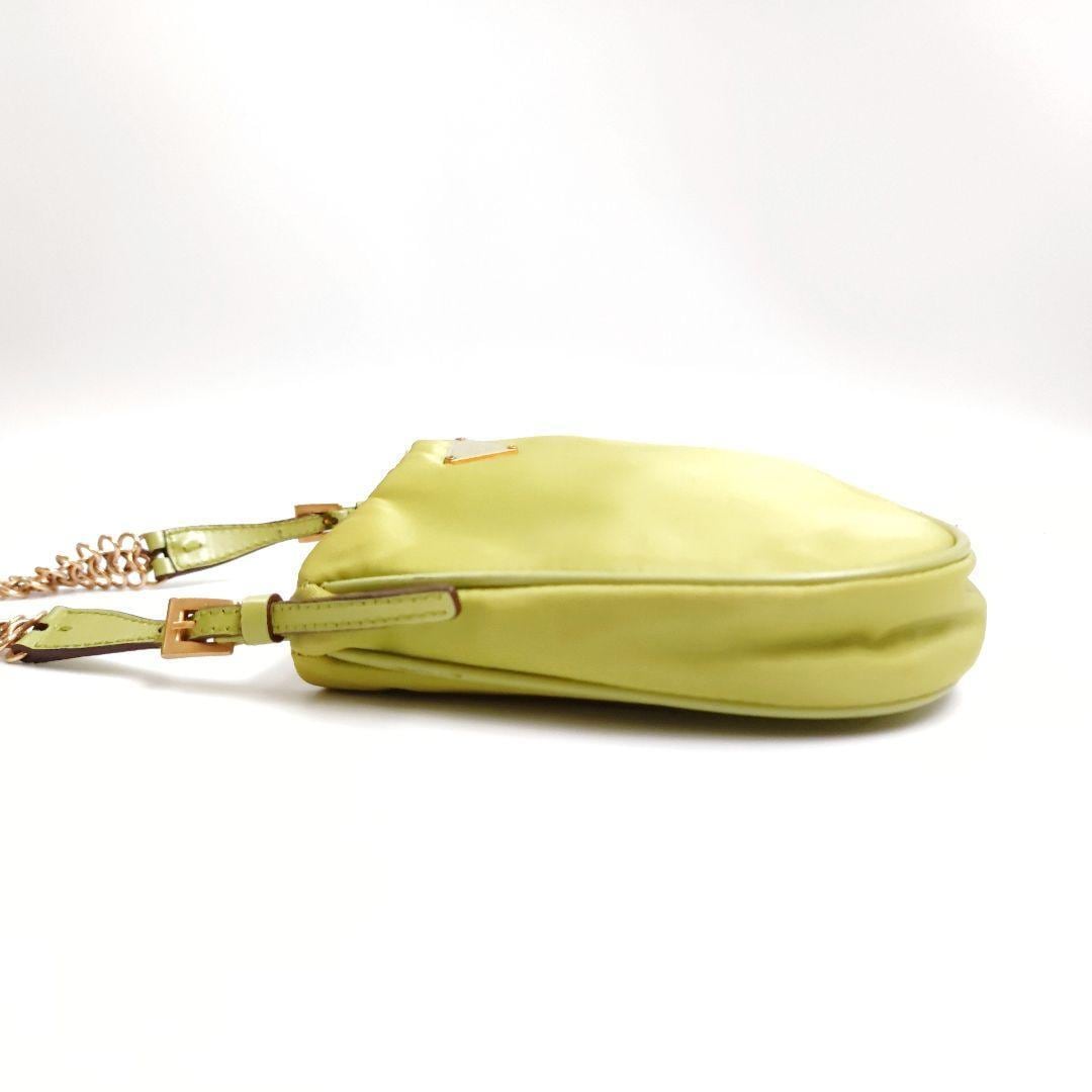 PRADA アクセサリーポーチミニ ショルダーバッグ イエローナイロンバッグ