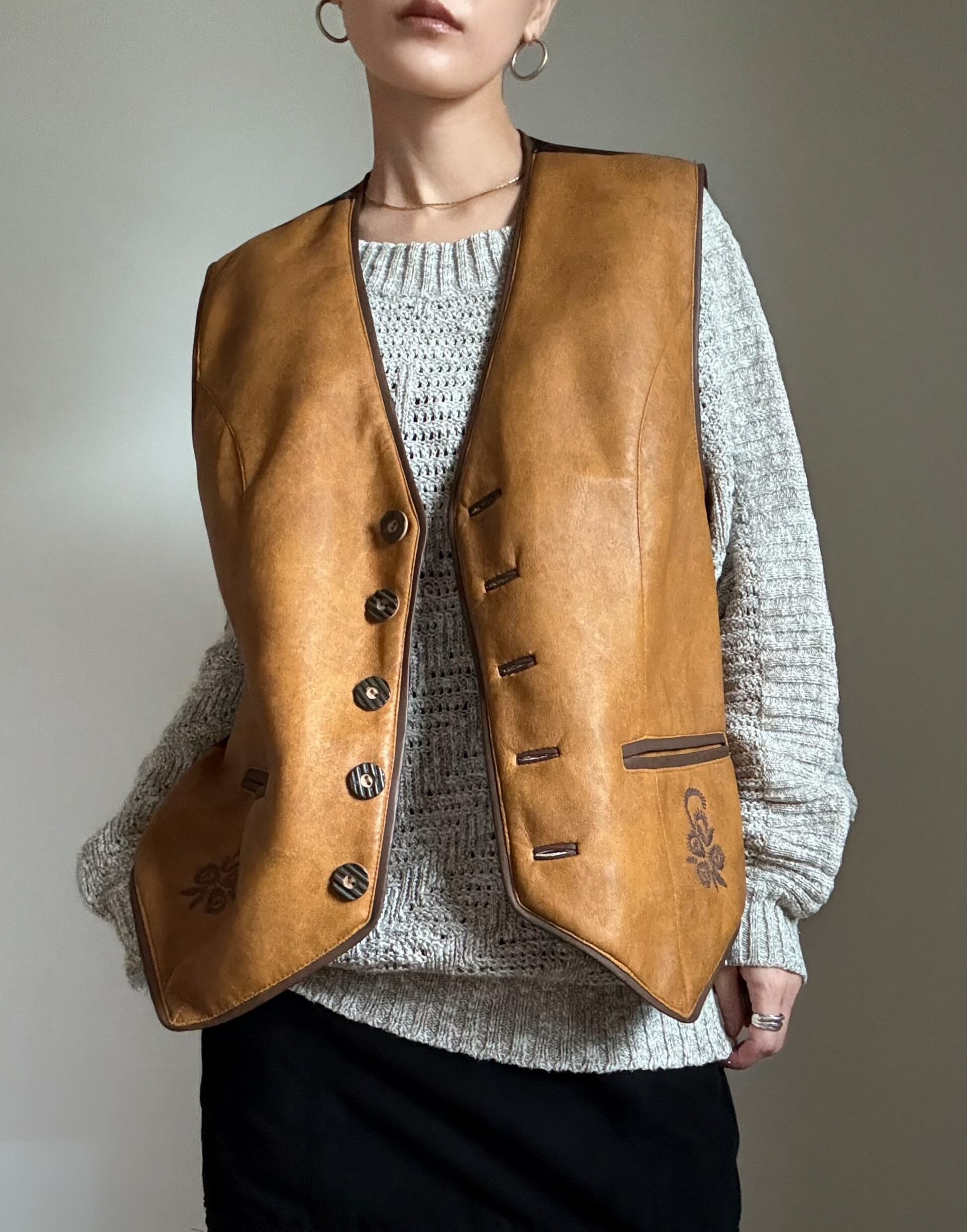 90s fake leather vest 90年代 フェイクレザーベスト レザーベスト