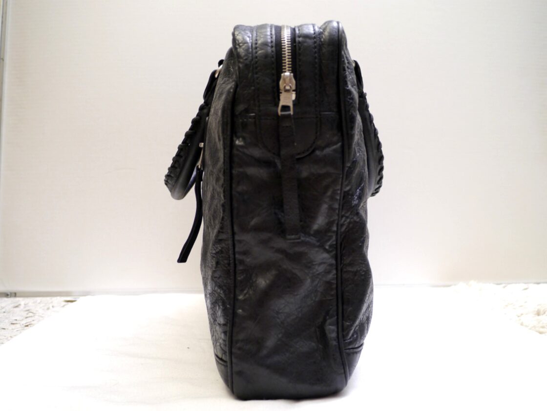 美品◇BALENCIAGA バレンシアガ ミニフォルダー A4対応 男女可 レザー 