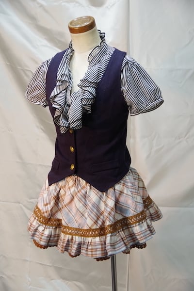 リズリサLIZLISA 引張 オープンショルダーフリルブラウスピンク リズリサLIZLISA 引張 オープンショルダーフリルブラウスピンク