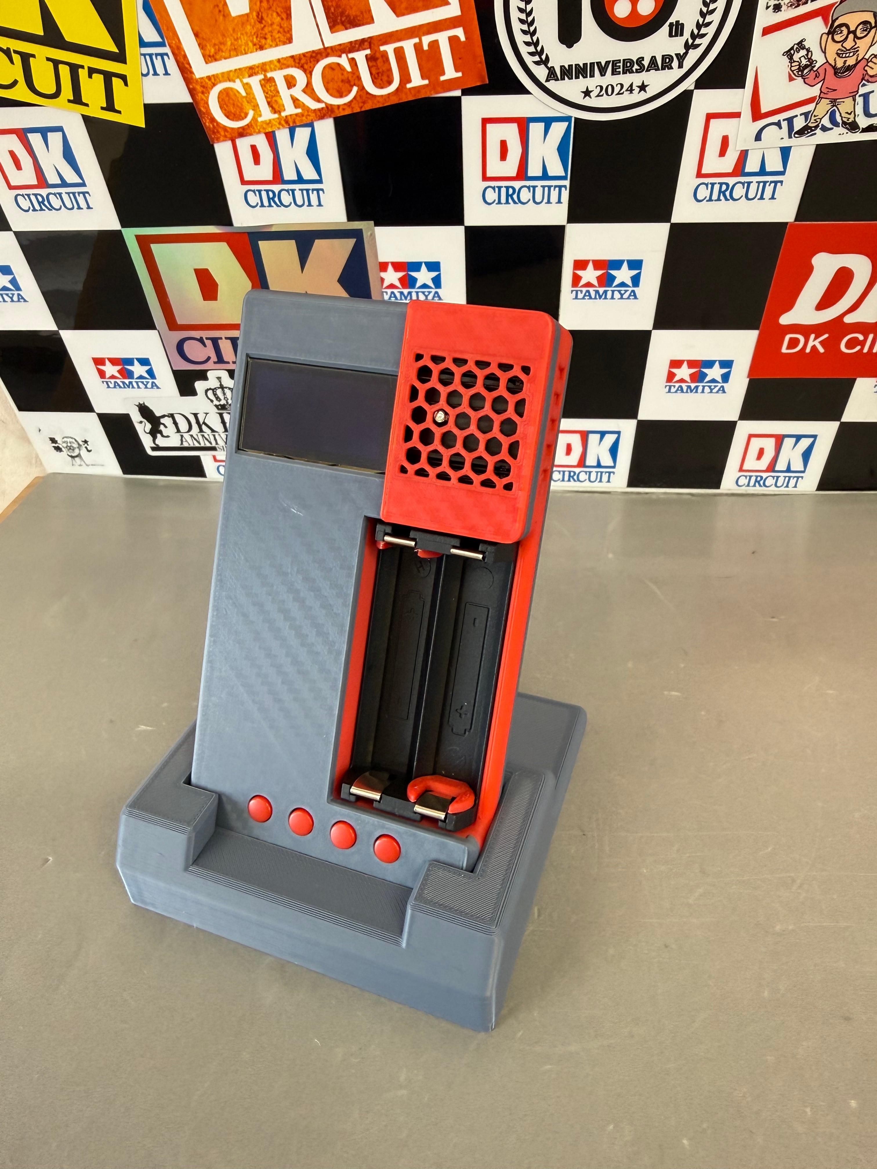 R.E.M.S USBで使える簡単電圧調整チャージャー | DKCIRCUIT