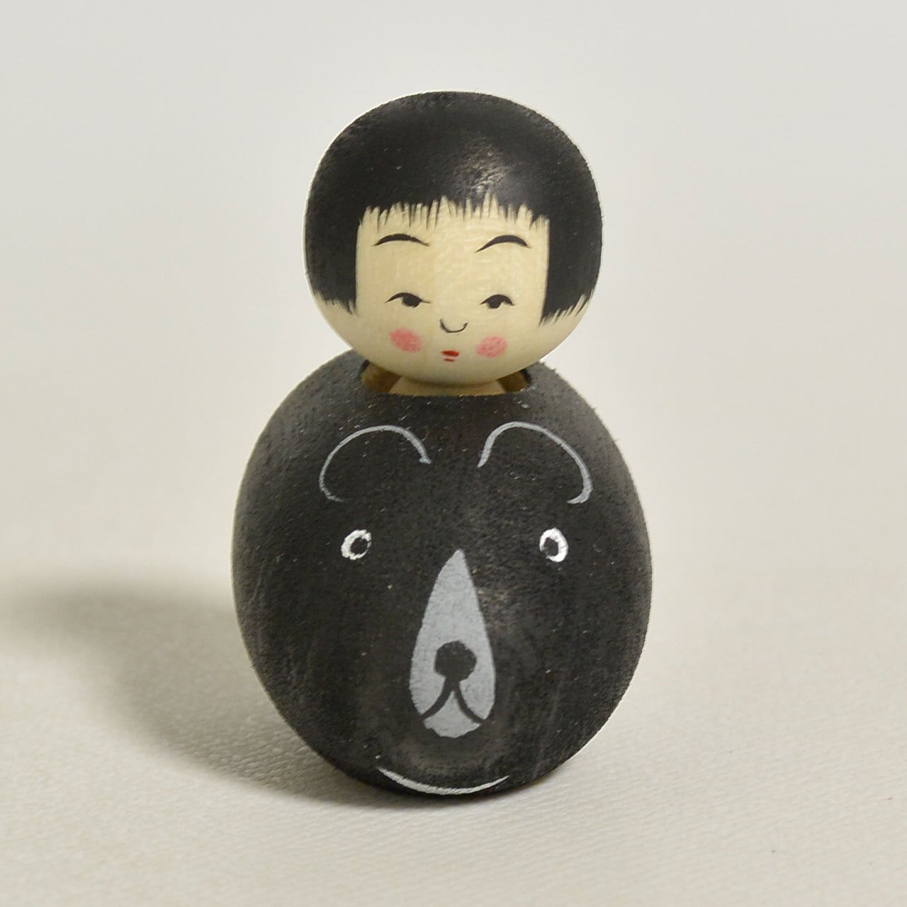 くま乗り金太郎ちゃんこけし 約1.5寸 約4.5m 鈴木明 工人（作並系