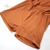 社交ダンス 衣装 ラテン スカート レッスンウェア オールシーズン 茶色 ブラウン系 練習着 フリンジ インナーパンツ 上品 かわいい シック フリンジ付き おしゃれ 感度良好 ストレッチ性 柔らかい 女性用 スカートデザイン 練習用衣装 ダンスウェア 軽量 ゆったり 風通り良い かわいらしい おすすめ