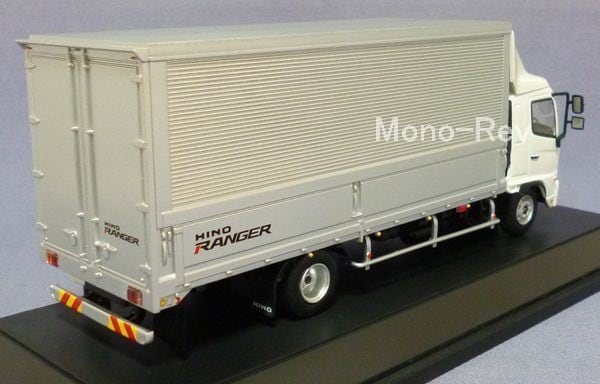 日野 レンジャー 1/43 非売品 ミニカー 日野 新型レンジャー 1/43サイズ 新車発表会 記念品 非売品