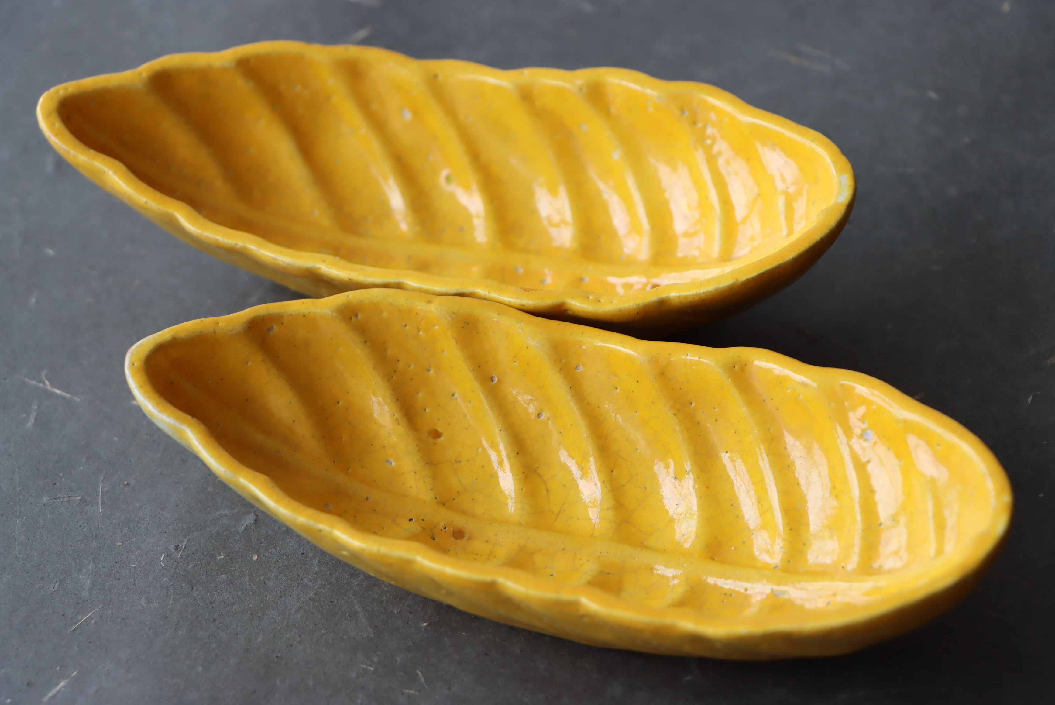 変形皿/Shaped plate | (有)新原美術