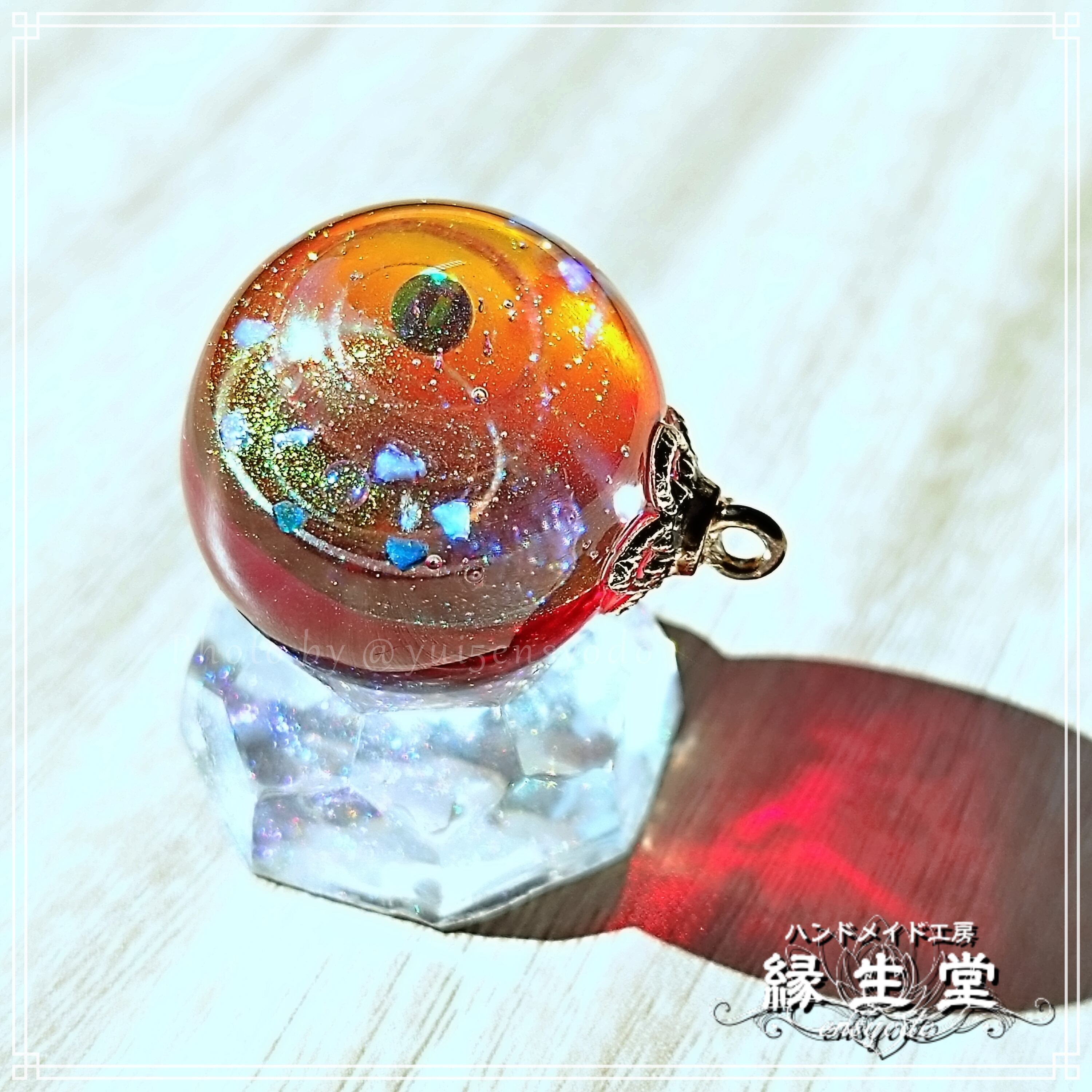 レジン宇宙玉・25mm ～紅炎～ ネックレス | 縁生堂