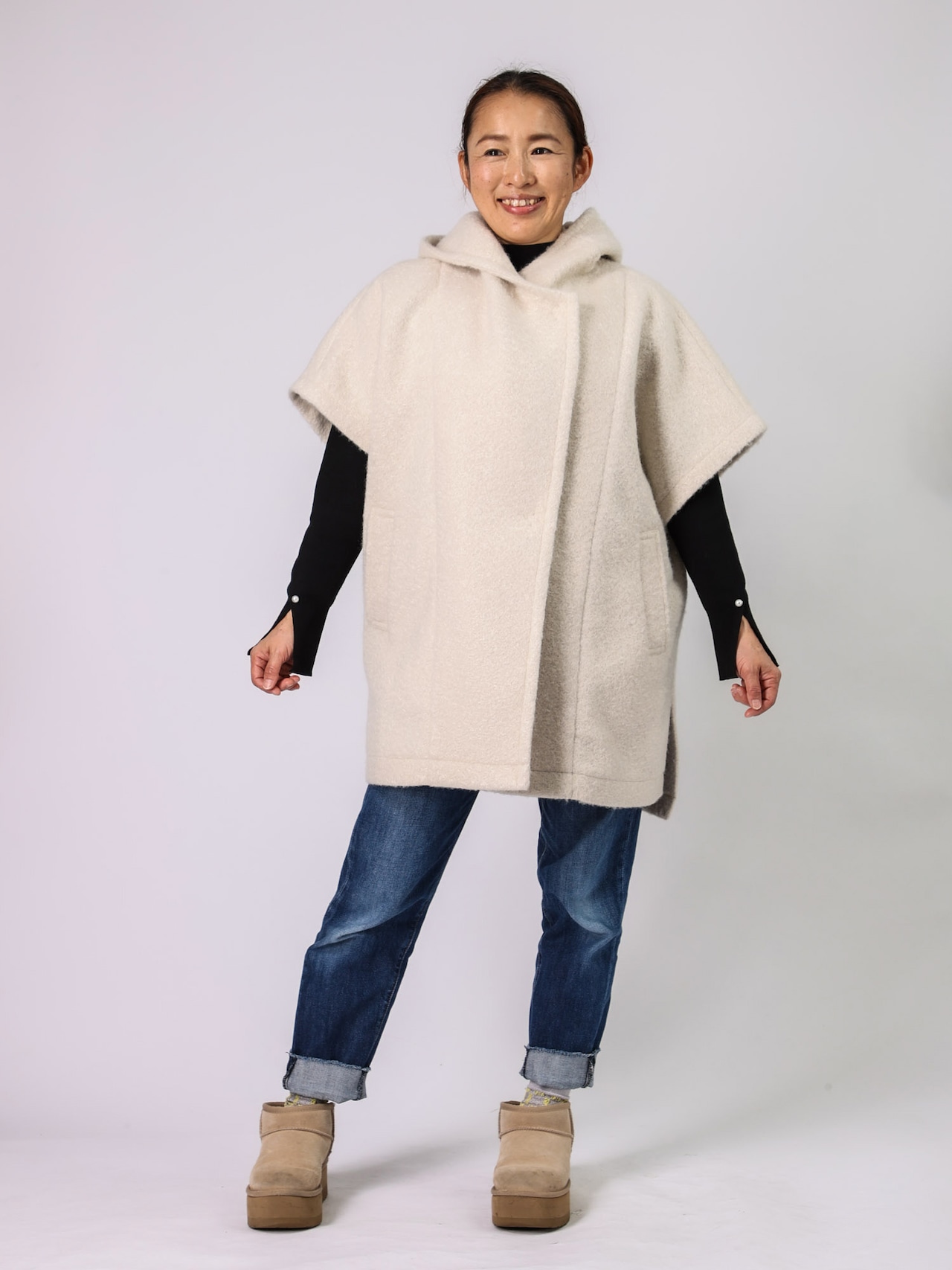 BEATRICE(スタンドフードポンチョ)