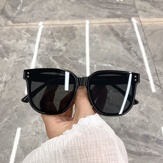 レッドスタンダード薄手 レトロ スクウェア ヨーロピアン ブラック・アイド・ピーズ41712354305