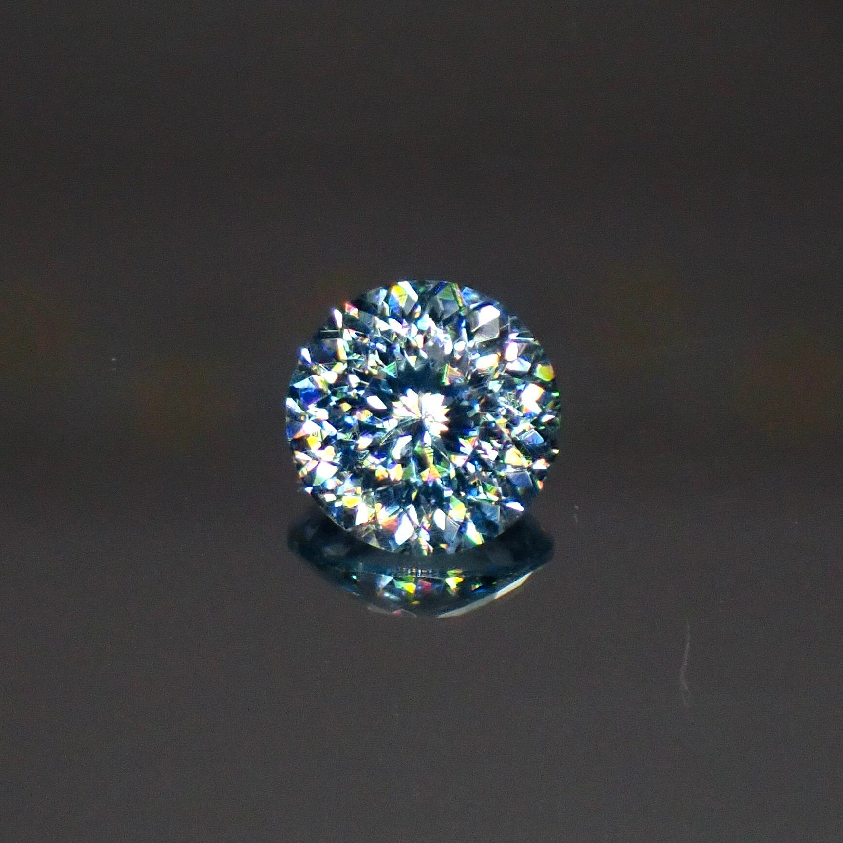 【Bright Brilliant Cut™️ “129 Facets” 】光を極める、究極の輝き 1.03ct 天然 ブルージルコン