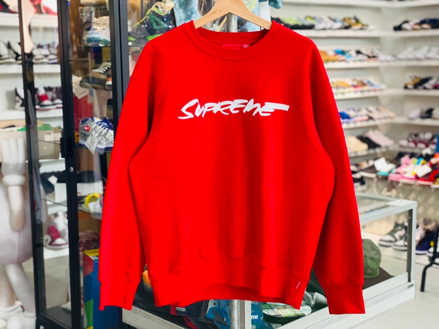 Supreme FUTURA LOGO CREWNECK RED MEDIUM 70KH8595 | BRAND BUYERS OSAKA 