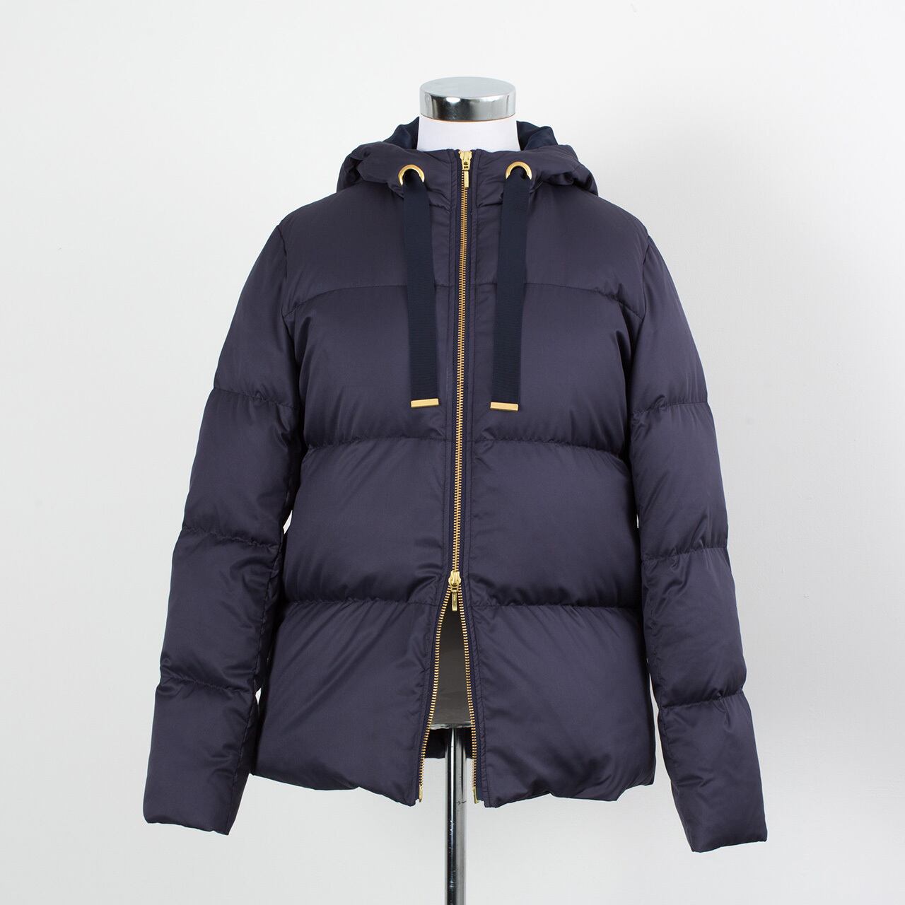 カバン型になるダウンジャケット フード付きダウンジャケット ネイビー ダウンジャケットのお店 B In 公式オンラインショップ カバン型になるダウンジャケット フード付きダウンジャケット ネイビー ダウンジャケットのお店 B In 公式オンラインショップ